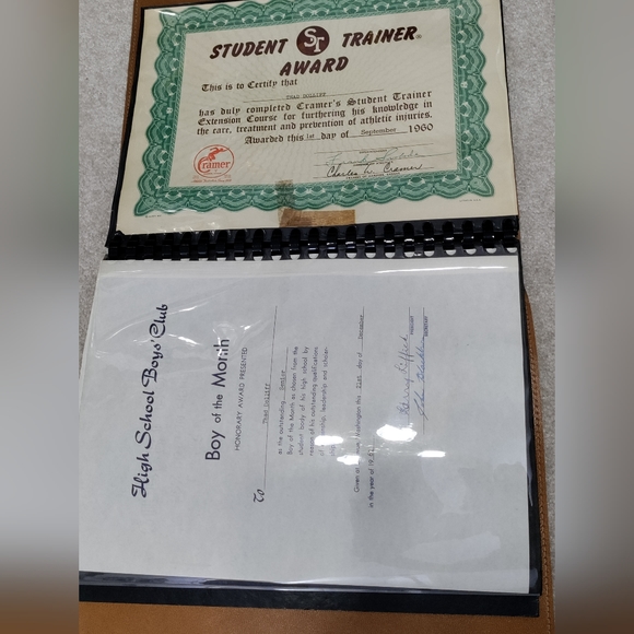 Vintage Bellevue 1960's H.S. Letterman Sweater and Letter Lot - Picture 9 of 9